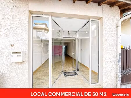 bureau 50 m²