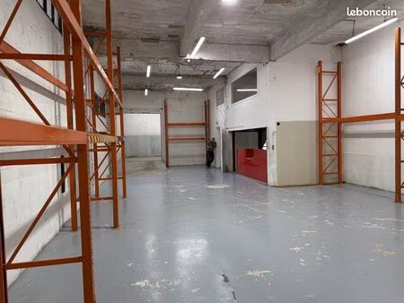 entrepôt stockage 260 m2