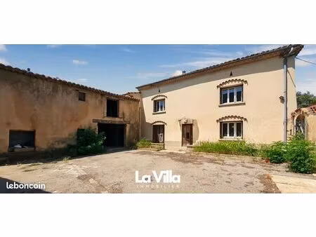ferme 4 pièces 230 m²