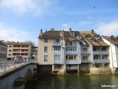 appartement centre ville ornans