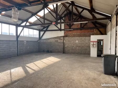 atelier/entrepôt/stockage