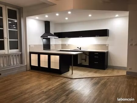 appartement 3 pièces 90 m²