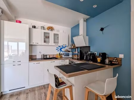 appartement 3 pièces 55 m²