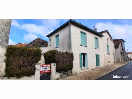 maison 8 pièces 131 m²