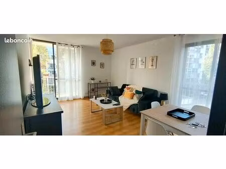 appartement meublé 3 pièces 69 m2