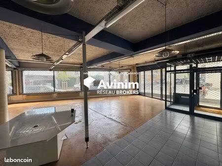 local commercial 497 m² clamart