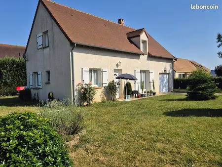 maison 6 pièces 92 m²