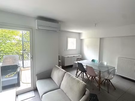 ◊ t2 52 m² dernier étage – terrasse – résidence récente – lumineux – candillargues