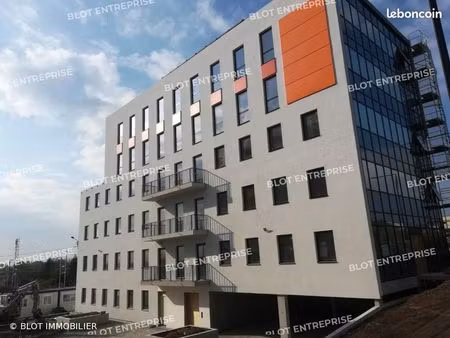 bureaux 170 m²