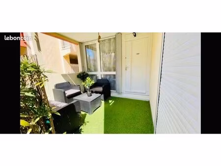 appartement 1 pièce rez de jardin privée + parking
