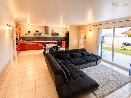 maison familiale avec piscine