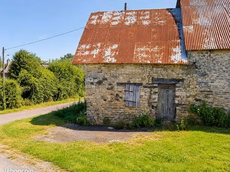 dépendance en pierre de 40 m² sur terrain de 120 m² – pléchâtel■ou