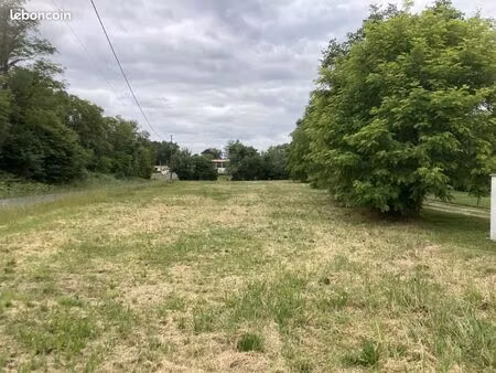 terrain 600 m² marsas