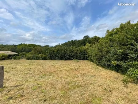 terrain 500 m² peujard