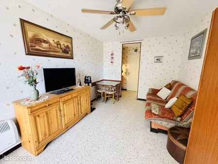 studio 1 pièce 25 m²