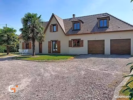 maison 2 pièces 174 m²