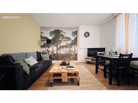 immeuble 5 pièces 109 m²