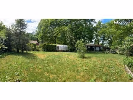 terrain 1 500 m² cestas