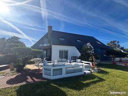 maison 6 pièces 200 m²