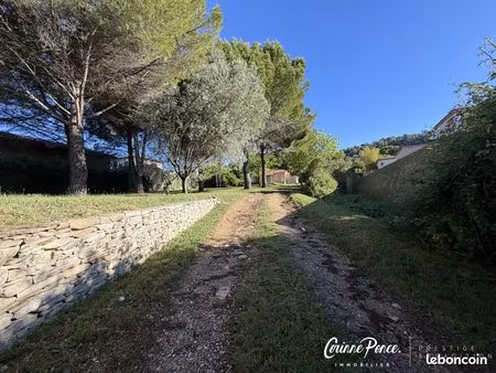 villa 5 pièces 112 m²