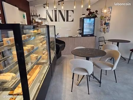 bail commercial nîmes