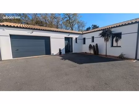 maison 112m² avec piscine - 3 chambres