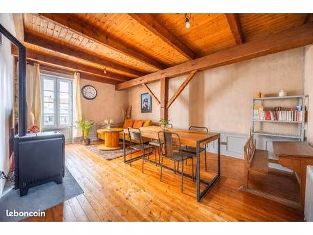 maison 3 pièces 84m²