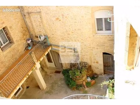 studio 1 pièce 23 m²
