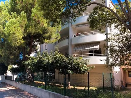 montpellier - studio avec terrasse et parking - opportunite d'investissement locatif