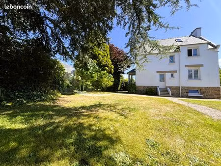 maison dans le bourg de plougasnou - grand terrain constructible