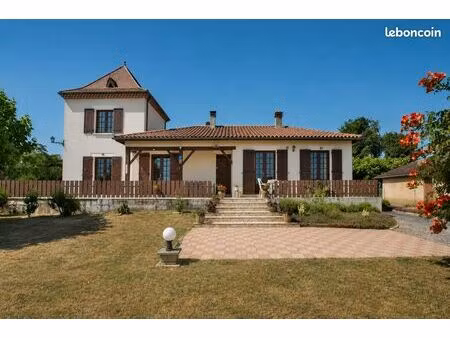 maison 5 pièces 121 m²