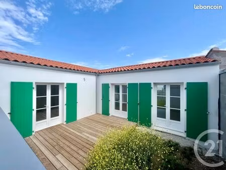 maison 6 pièces 106 m²
