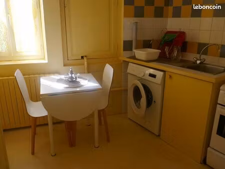 a louer f2 meuble libre