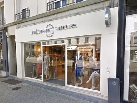 local 113 m² brest