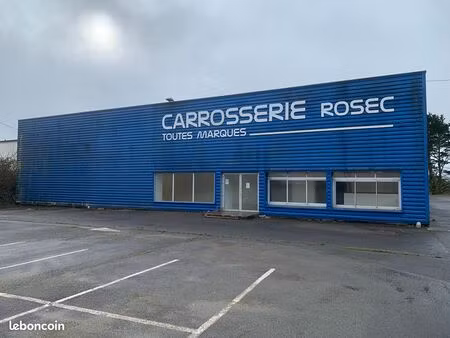 local 925 m² brest