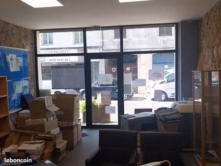 local professionnel prayssac centre ville
