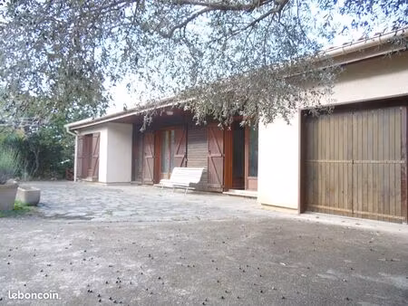 villa au calme 820 m terrain saint chinian
