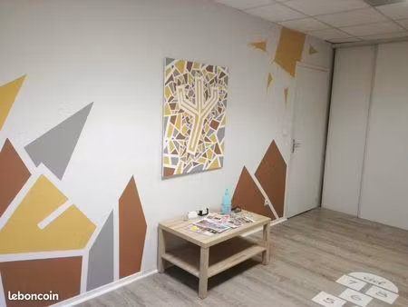 local commercial/libéral