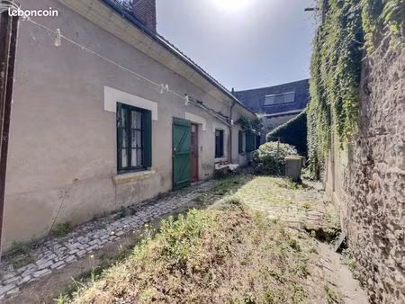 longère 61 m² savonnières