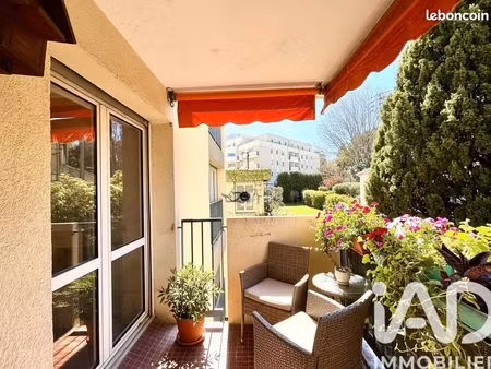 appartement 4 pièces 97 m²