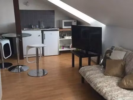 studio 1 pièce 31 m²