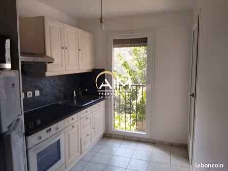 appartement 3 pièces 75 m²