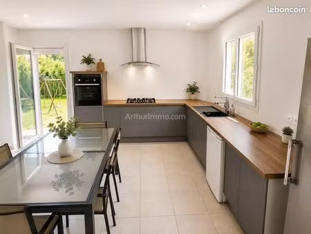 villa 4 pièces 92 m²