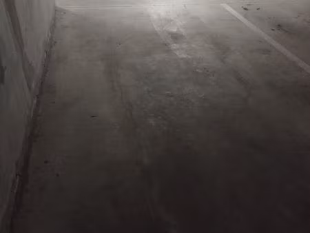 place de parking sécurisé