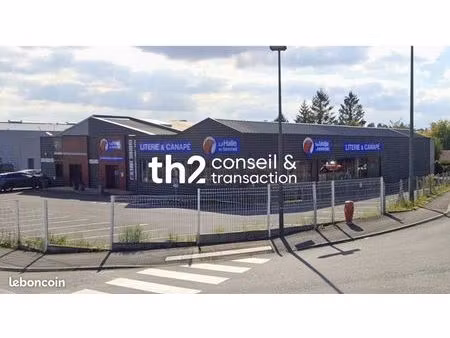 local commercial 670 m² avranches