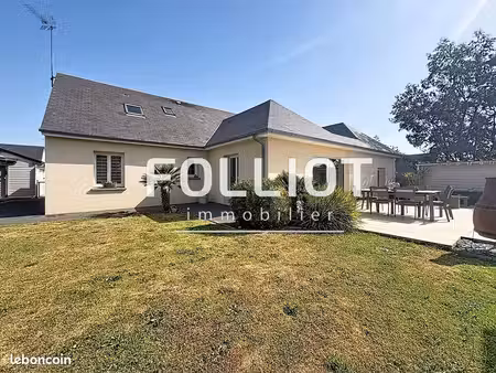 propriété 9 pièces 230 m²