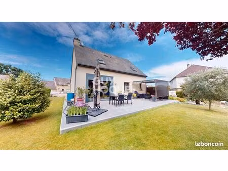 maison 6 pièces 106 m²