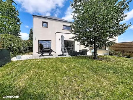 pavillon 5 pièces 114 m²