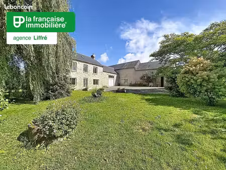 propriété 5 pièces 121 m²
