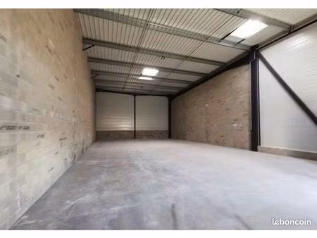 sous location stockage au m2 croix blandin
